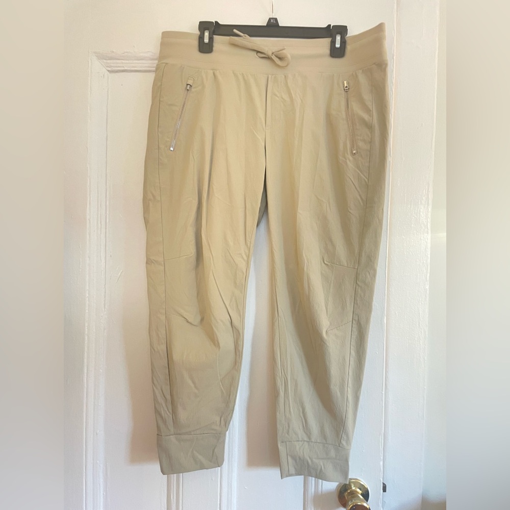Athleta Trekkie North Jogger- Tan, 14P